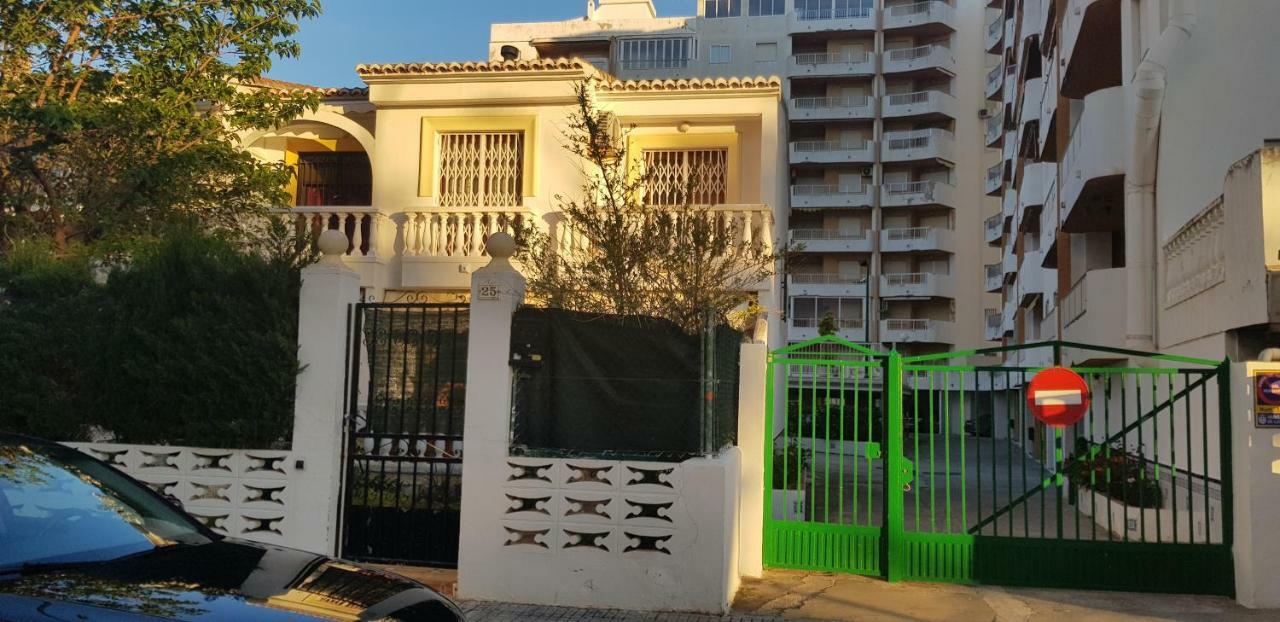 Adosado Gandia Beach Exteriör bild